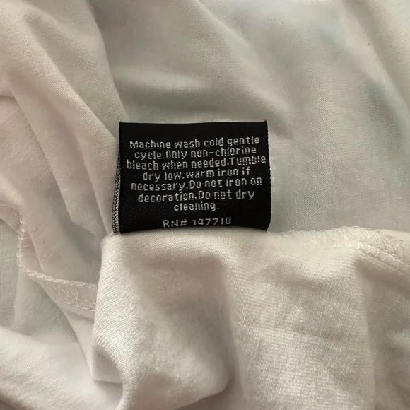 NWT Offbeat Short‎ Sleeve Graphic T Shirt White Embroidered Mens Sz S Small - Picture 11 of 11